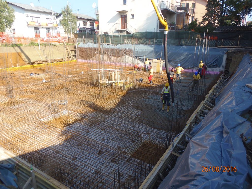 Radmyx concentrate and CEMflex VB sheets in concrete waterproofing